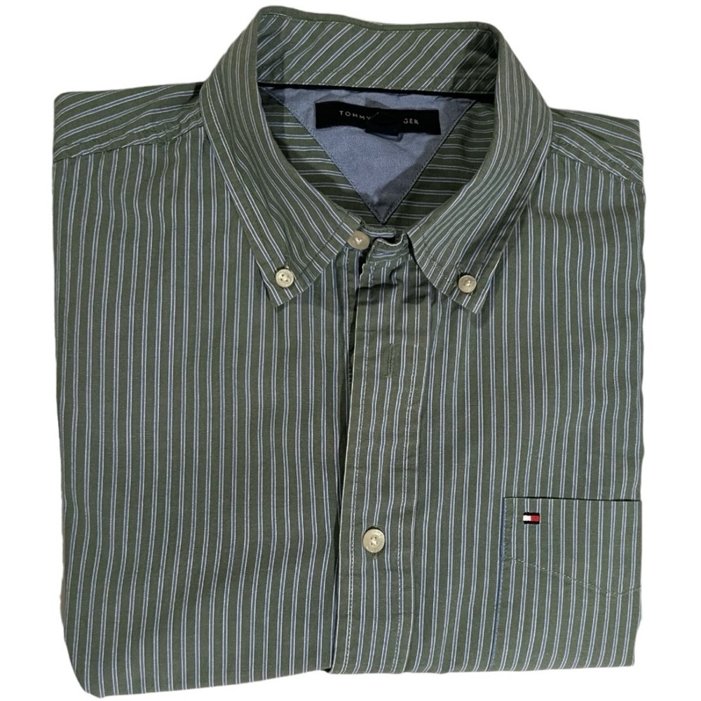 Tommy Hilfiger short sleeve button down shirt